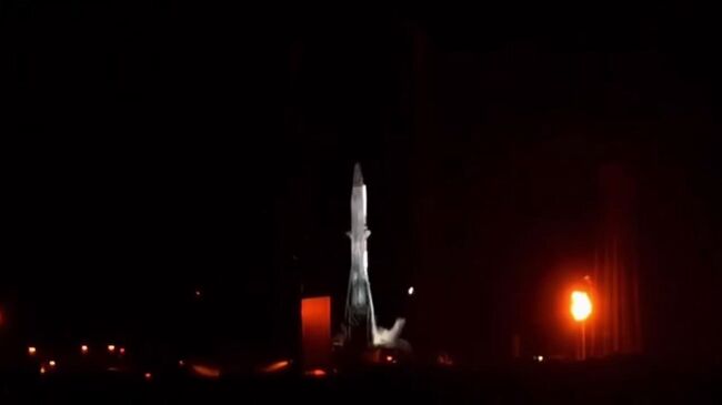 Момент взрыва тяжелой ракеты New Glenn американской Blue Origin