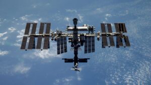 Космонавт Дубров принял командование российским сегментом МКС
