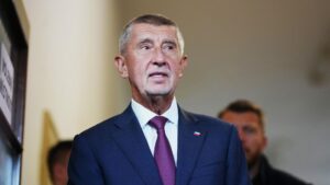 Премьер Чехии назвал теракт в Берлине результатом неконтролируемой миграции