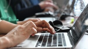 Минцифры порекомендовало устанавливать российские сертификаты безопасности