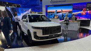 Jeland представит новую версию кроссовера J6