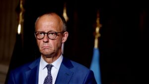 Министр транспорта ФРГ намерен сам просить Мерца об отставке
