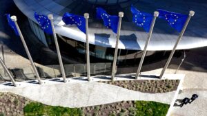 Евродепутат выступил против полномочий ЕК в культуре