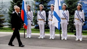 Путин обратился с теплыми пожеланиями к морякам на боевом посту